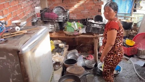 Sinh 9 con, người mẹ ở Long An không nhớ hết tên Ảnh 3