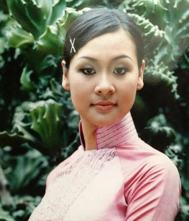 Hoa hậu Trần Bảo Ngọc từng là nữ người mẫu, người đẹp sáng giá ở thập niên 2000.