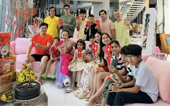 Ngọc Trinh đón Tết Nguyên đán năm nay trong căn biệt thự 50 tỷ. Ảnh: FBNV