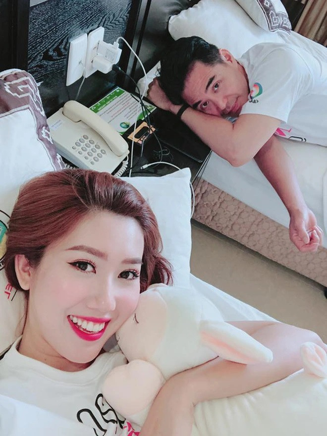 Diễn viên Trung Dũng từng vướng tin đồn tình cảm với Thúy Ngân nhưng cả hai đã phủ nhận thông tin này.