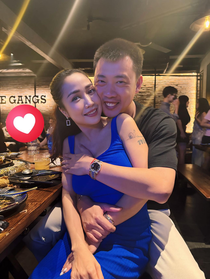 Vợ chồng Ốc Thanh Vân - Trí Rùa vẫn rất hạnh phúc sau những tin dồn ly hôn.