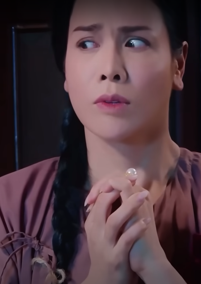 Nhật Kim Anh gây tranh cãi vì một chi tiết trong phim mới Ảnh 1