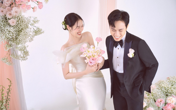 Anh Đức thông báo ngày cưới mới nhất với bà xã 9x Ảnh 2