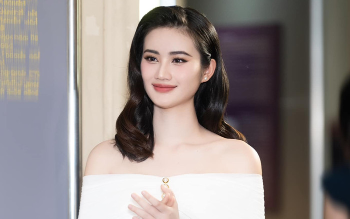 Người đẹp từng đánh bại Hoa hậu Ý Nhi giờ ra sao? Ảnh 2