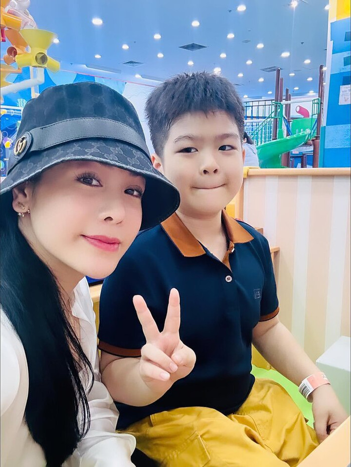 Nữ diễn viên dành trọn tình yêu cho con.