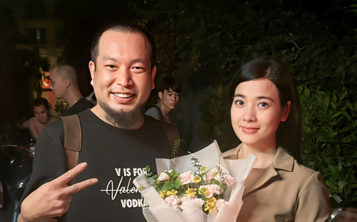 'Chị gái' Lệ Quyên báo tin mừng cùng Quang Sự Ảnh 2