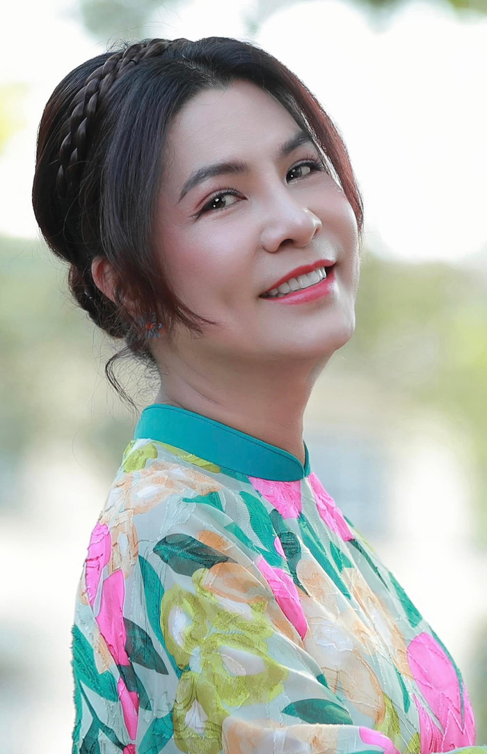 Hồng Ngọc chuyển giới khi ở tuổi 45.