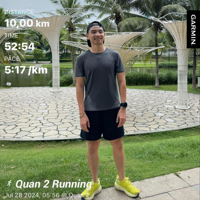 Bạn trai H'Hen Niê khoe thành tích chạy sau tai nạn lật cổ chân. Ảnh FBNV