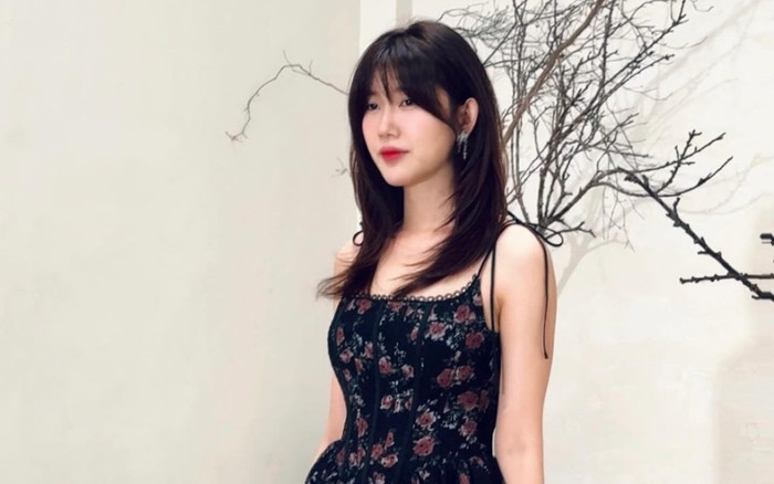 Diện mạo mới lạ lẫm của Thuý Ngân: Mặt 'búng ra sữa', thay đổi vì một điểm này Ảnh 2