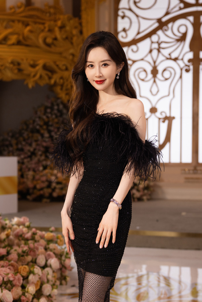 Nữ thần một thời mất tất cả vì ồn ào trốn thuế, bán hàng kém chất lượng Ảnh 2