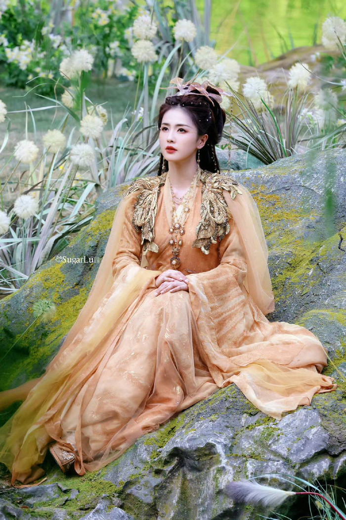 Đạo diễn Vu Chính khẳng định 'gà cưng' vừa có nhan sắc, tài năng lại rất chăm chỉ. 