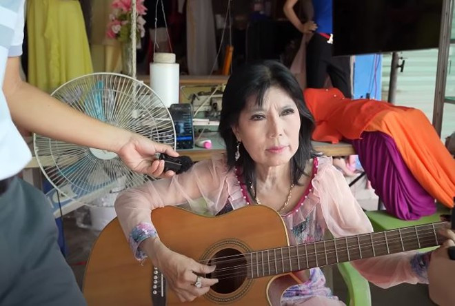 Chị Mỹ Kim suốt 30 năm không ngủ