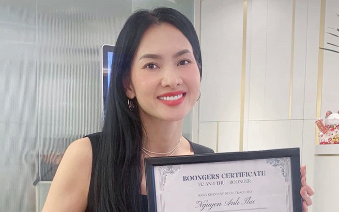 Siêu mẫu Anh Thư nhận danh hiệu lạ Ảnh 2