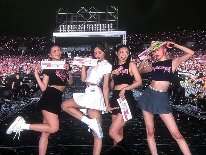 Từ nhóm nhạc Hàn Quốc