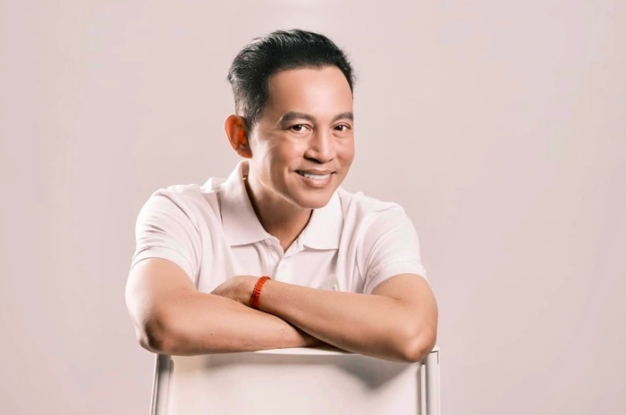 Diễn viên Hữu Tiến