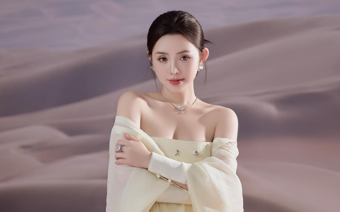 Quỳnh Kool khoe vẻ đẹp căng tràn ở tuổi 29 Ảnh 2