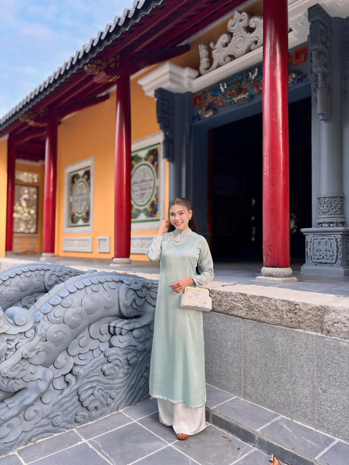 Thúy Diễm thông báo lên chức mợ hai ở bộ phim mới