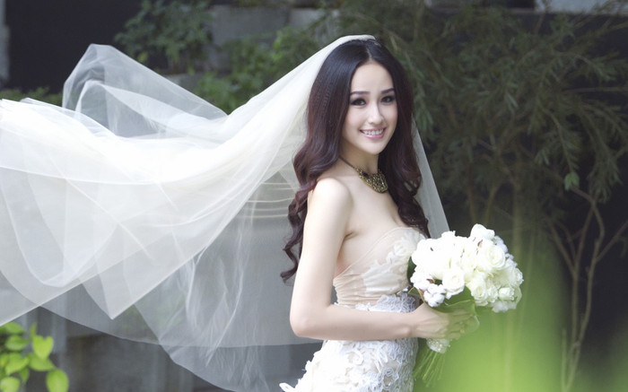 Mai Phương Thuý chuẩn bị lên xe hoa? Ảnh 2