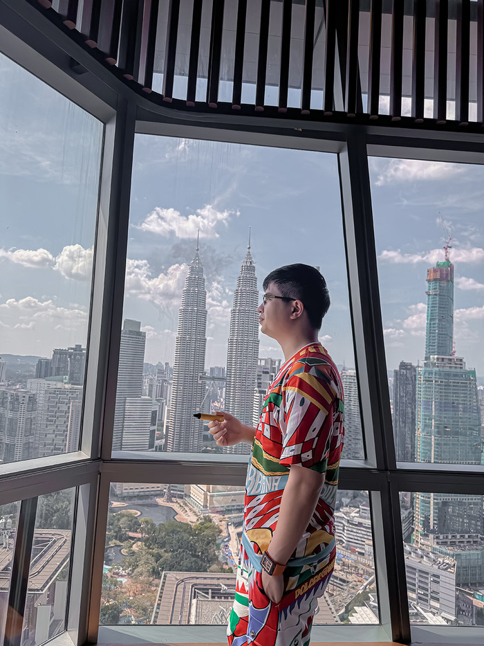 Anh chàng chuyên trị chủ đề tài chính - đầu tư.
