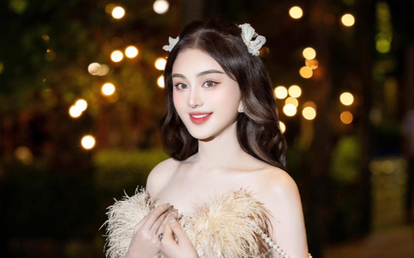 Lâm Khánh Chi tự tin hát giọng mới, Quang Lê nức nở khen ngợi Ảnh 2