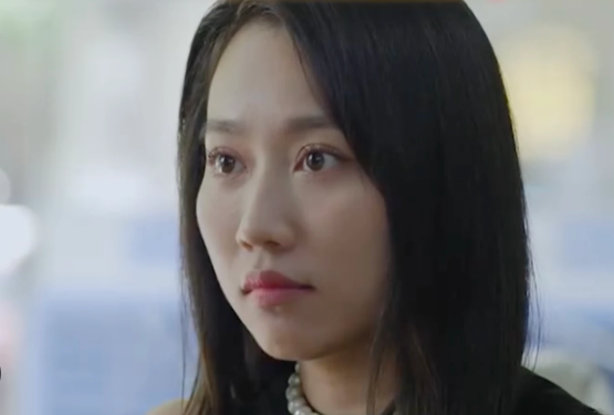 Tiểu tam đang bị ghét nhất màn ảnh nhỏ nói gì khi bị chê vô duyên? Ảnh 2