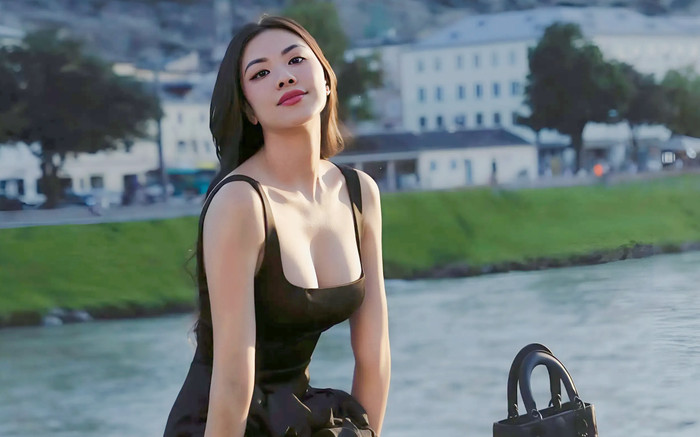 Đẳng cấp quý cô: Á hậu Kim Duyên mang túi trăm triệu sang châu Âu Ảnh 2