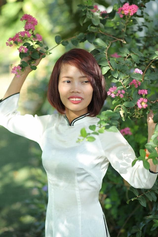 Với nhan sắc này, cô gái đã bị chồng ruồng bỏ