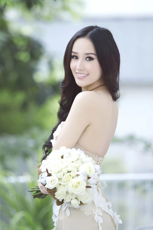 Mai Phương Thuý cho biết nếu cưới sẽ tổ chức đám cưới tiết kiệm.
