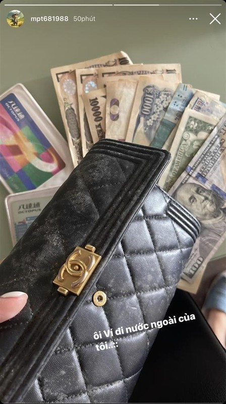 Mai Phương Thúy có không ít khoảnh khắc xài đồ hiệu như phá. Ảnh chụp màn hình