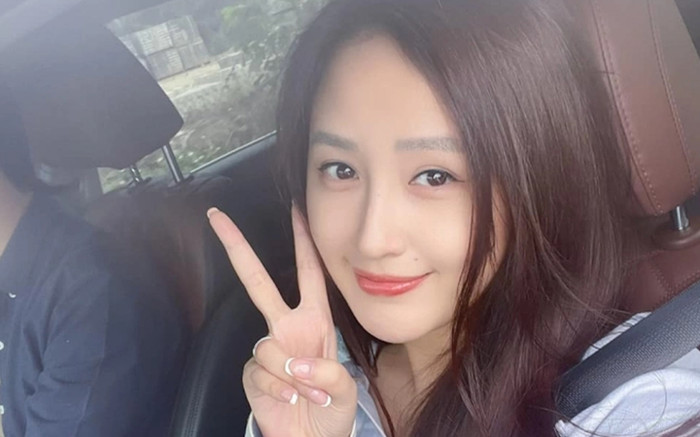 Chồng sắp cưới ngồi cạnh Mai Phương Thuý trong xe hơi? Ảnh 2