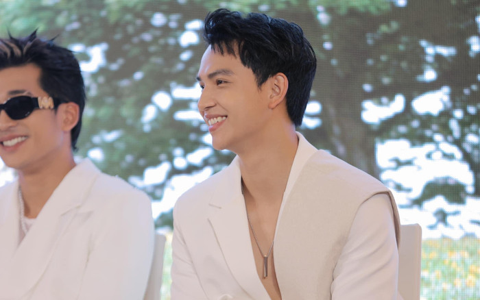 'Con trai' Thanh Hương tình tứ 'em ruột' Việt Anh, nhan sắc cả hai quá đỉnh khiến dân tình đẩy thuyền Ảnh 2