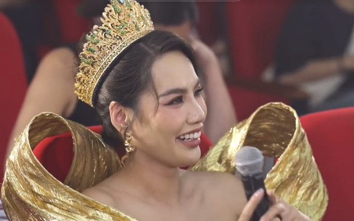 Hoa hậu Lê Hoàng Phương bị phản ứng vì diện mạo 'đứng tuổi' Ảnh 2