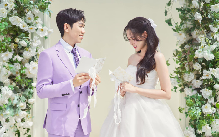 Anh Đức khoe loạt ảnh cưới full HD, nhan sắc cô dâu kém 12 tuổi gây ngỡ ngàng Ảnh 2