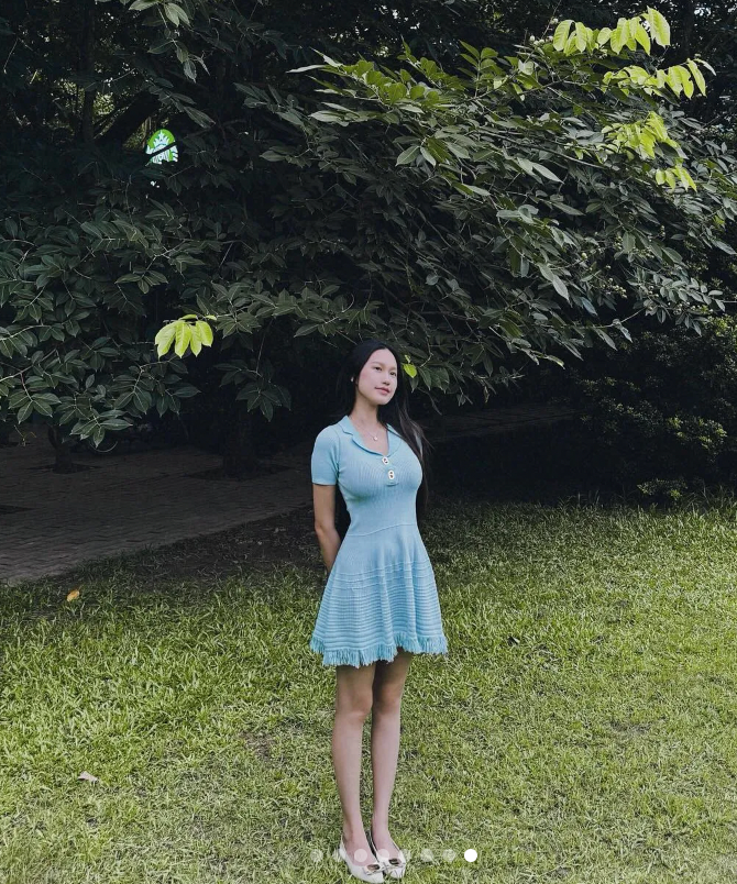 Doãn Hải My vẫn giữ được vóc dáng thon gọn sau lần đầu 'vượt cạn'.