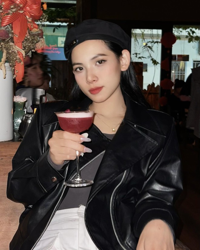 Cô nàng Gen Z luôn trân trọng tên do cha mẹ đặt