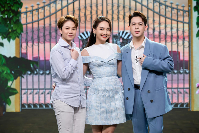 Bảo Thanh, Quang Anh, Bảo Hân vẫn thân thiết sau khoảng 5 năm có cơ duyên cùng đóng phim Về nhà đi con. Ảnh: FBNV