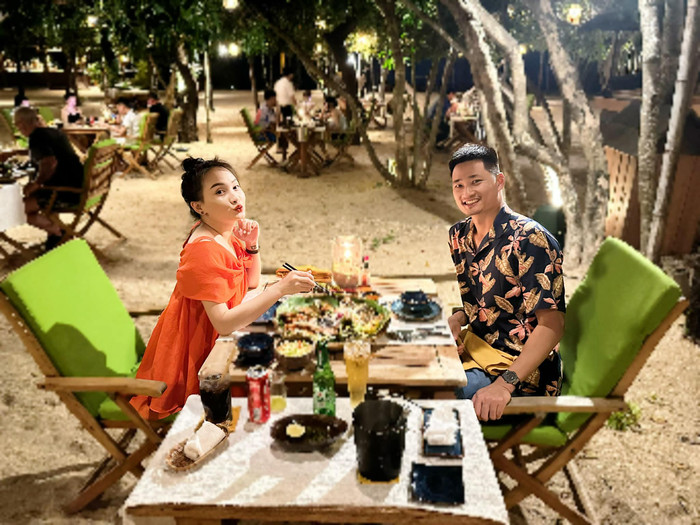 Bảo Thanh và ông xã tranh thủ 'trốn con' đi du lịch hâm nóng tình cảm. Ảnh: FBNV