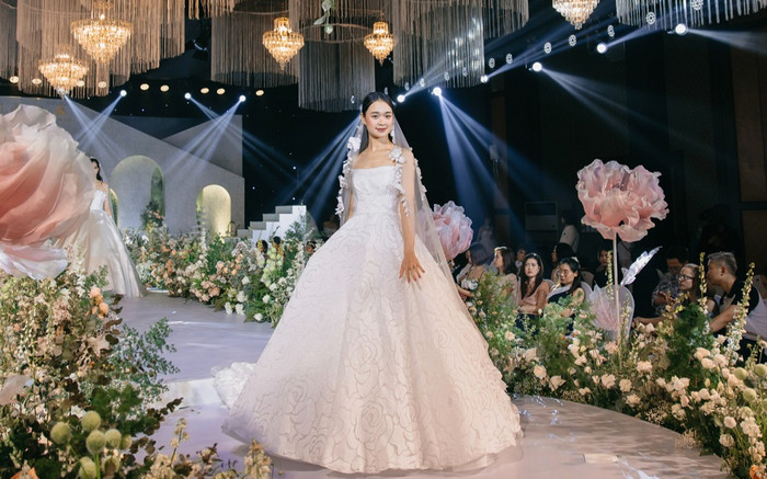 Các cặp đôi Hà Nội nô nức rủ nhau trải nghiệm xu hướng mùa cưới mới nhất Ảnh 2