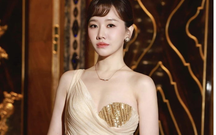 Hari Won luôn thể hiện tinh thần chuyên nghiệp mỗi khi xuất hiện ở các sự kiện. Ảnh: FBNV