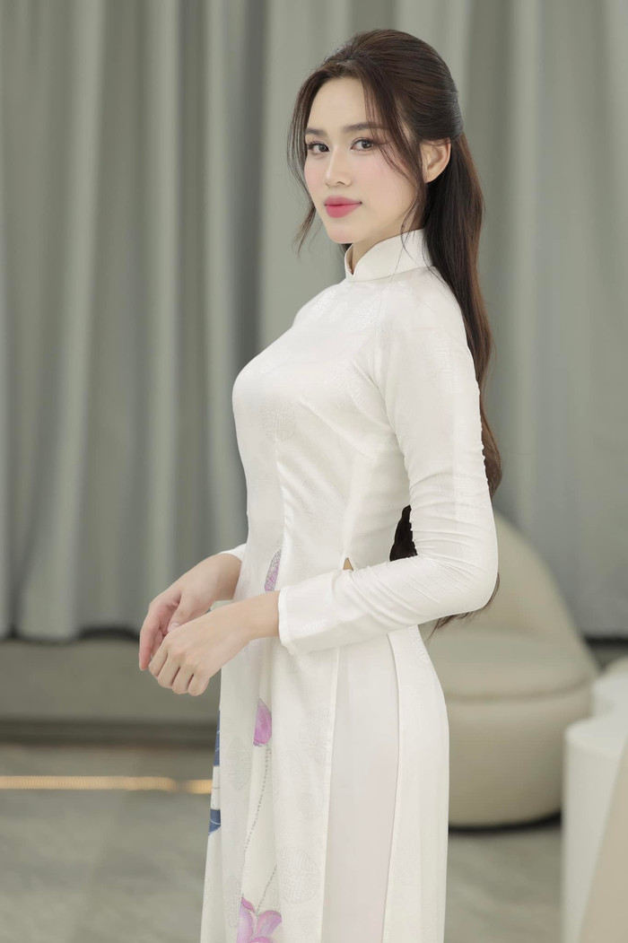 Cô ngày càng trưởng thành và có nhiều bước tiến trong sự nghiệp.