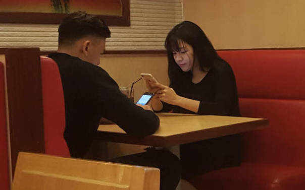 Những lần hiếm hoi Đặng Văn Lâm và vợ sắp cưới chung khung hình Ảnh 2