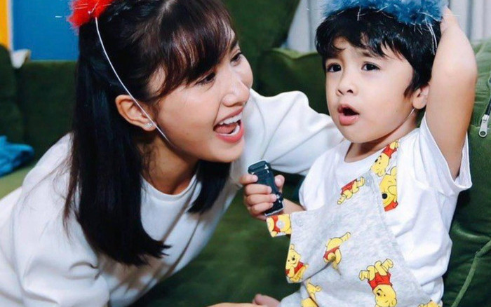 Quý tử nhà Nguyệt Ánh chuẩn 'trai Ấn Độ', thừa hưởng duy nhất nét này từ mẹ Ảnh 2