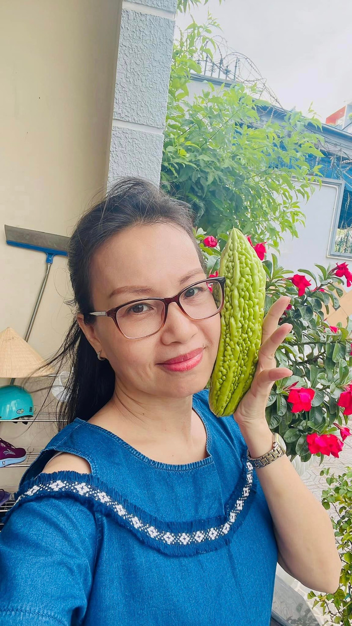 Cẩm Ly ghi điểm với hành động dành cho khán giả khi đi du lịch Ảnh 3