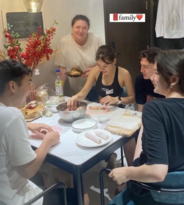 Tình yêu thầm lặng của Yến Xuân dành cho thủ môn Đặng Văn Lâm Ảnh 4