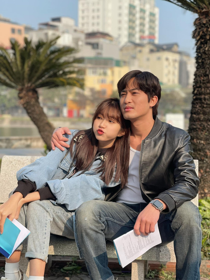 'Tình cũ' Doãn Quốc Đam gây sốc với cảnh hôn dưới nước quay suốt 10 tiếng Ảnh 1