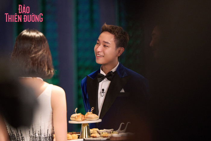 Hà An Huy với nụ cười toả nắng cùng đôi mắt một mí.