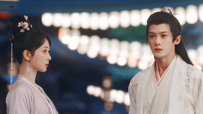 Sohu đưa tin Dương Tử và Đàn Kiện Thứ xảy ra tranh chấp. 