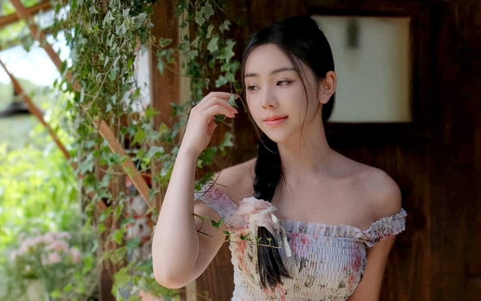 Quỳnh Kool khoe thân hình bốc lửa giữa nghi vấn có tin mừng ở tuổi 28 Ảnh 2