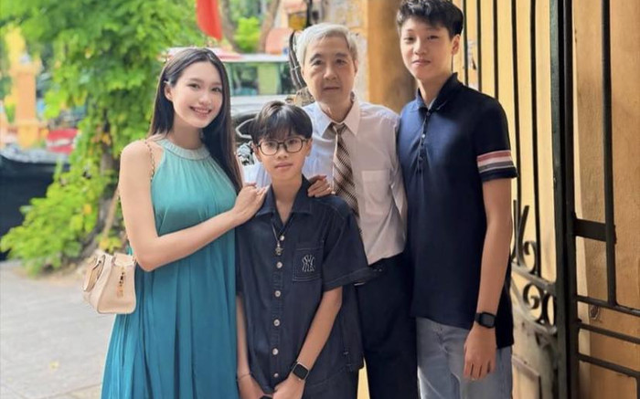 Hé lộ hình ảnh ông ngoại phúc hậu của vợ Đoàn Văn Hậu Ảnh 2