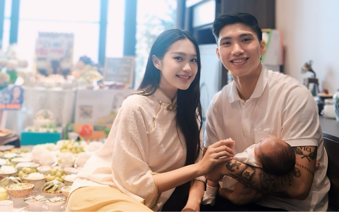 Doãn Hải My khéo khoe sắc vóc 'mẹ bỉm' trong tiệc đầy tháng của con trai đầu lòng. Ảnh: Instagram _doanhaimy
